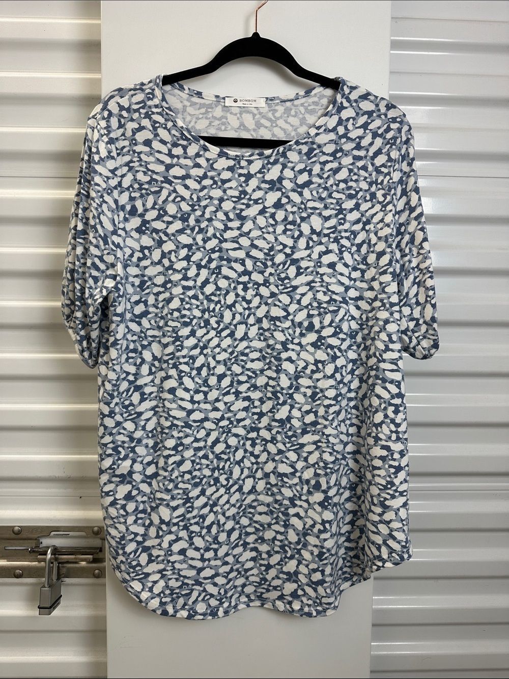 BOMBOM Blue & White Patterned Scoop Neck Short Sleeve Top